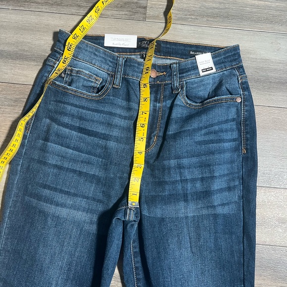 NWT Judy Blue Relaxed Fit High Waist‎ Jeans- 7/28 - Picture 4 of 11